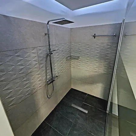 Palm Sea 17 Apartment Larnaca