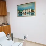 Palm Sea 17 * Larnaca